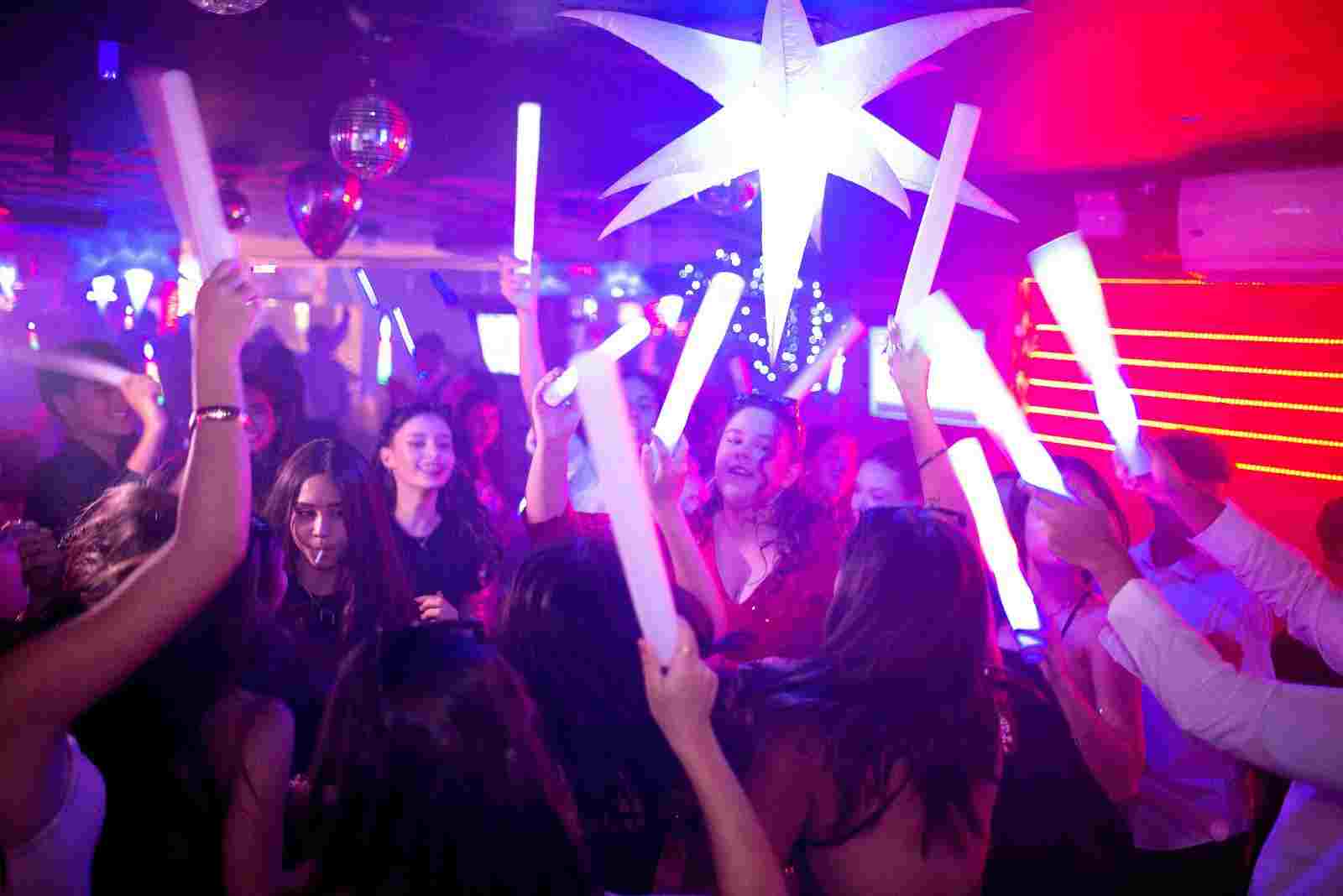 qual-o-valor-de-um-dj-para-festa-de-15-anos-blog-z